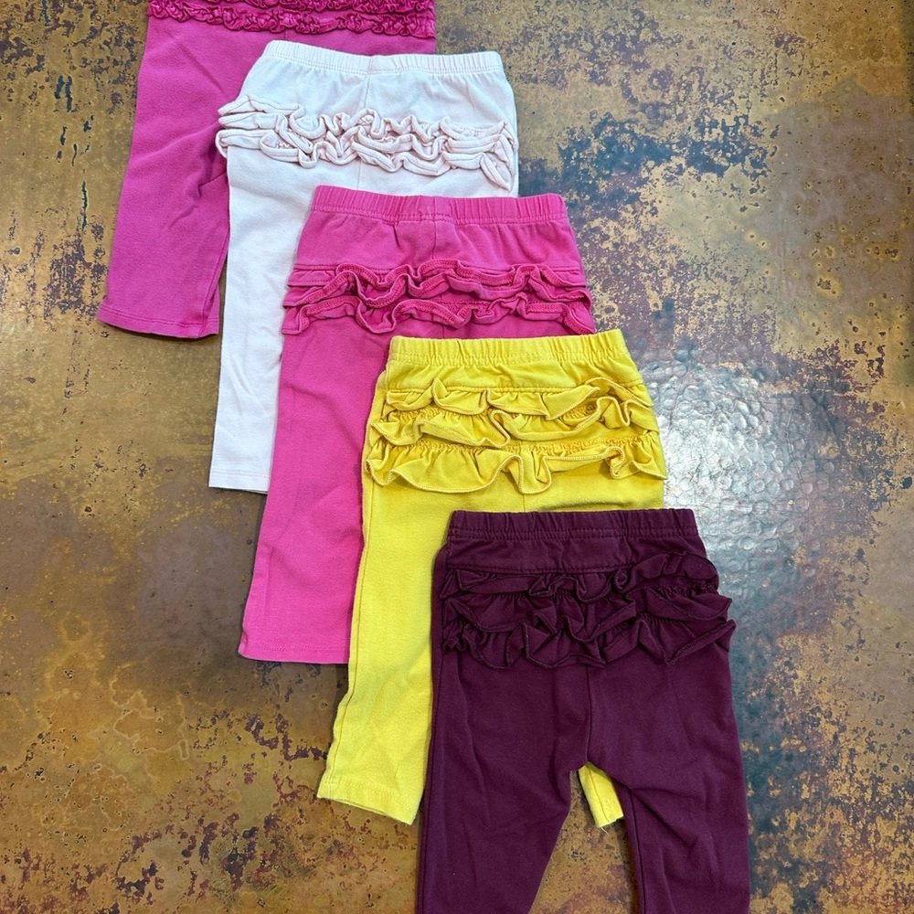 5 Pairs of Ruffled Butt Baby Leggings